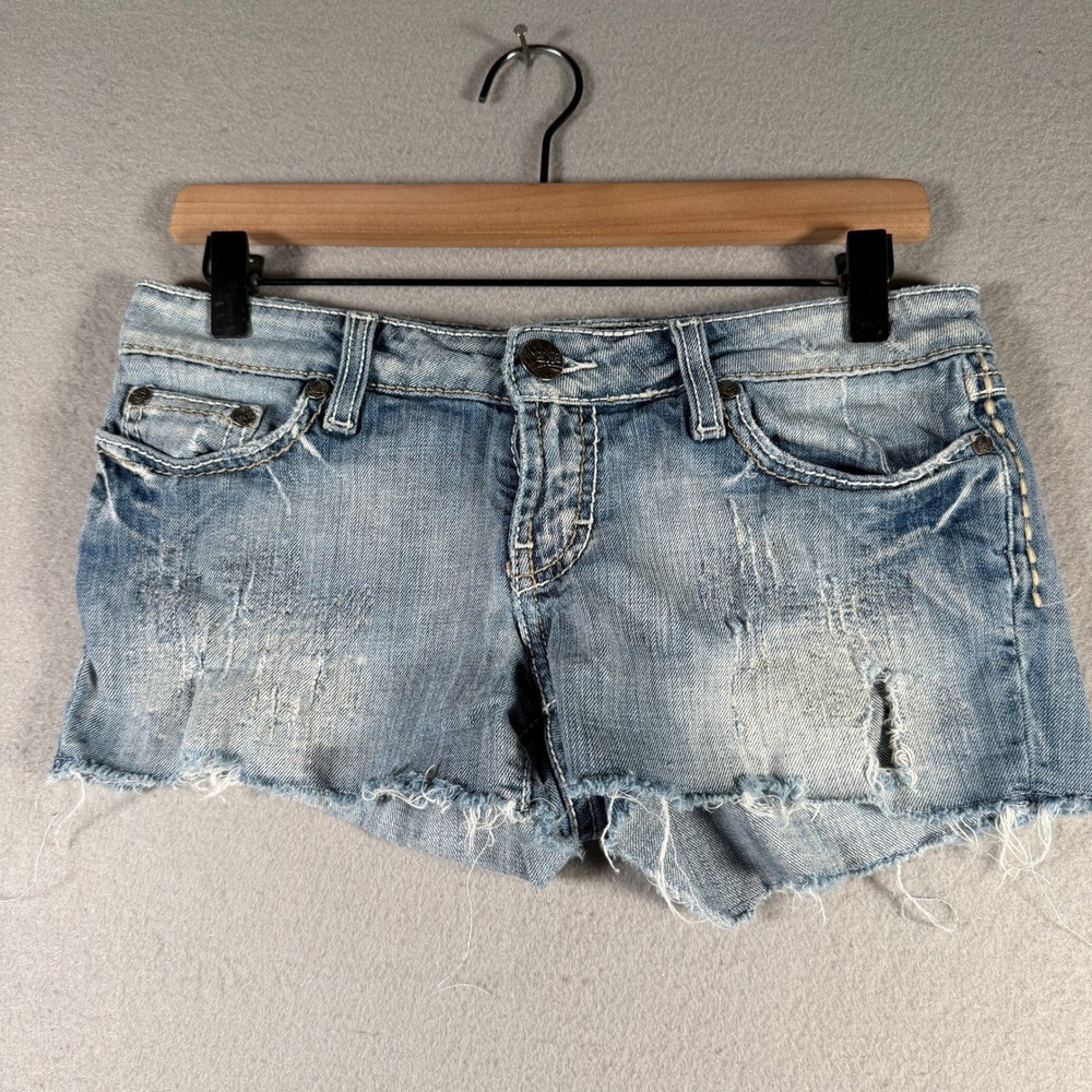 BKE Sabrina Low Rise Distressed Denim Shorts Light Wash Size 26 BK24110